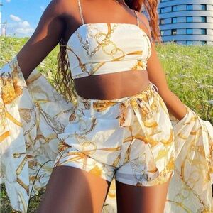 Fashion Nova White and Gold‎ Printed Set XL
